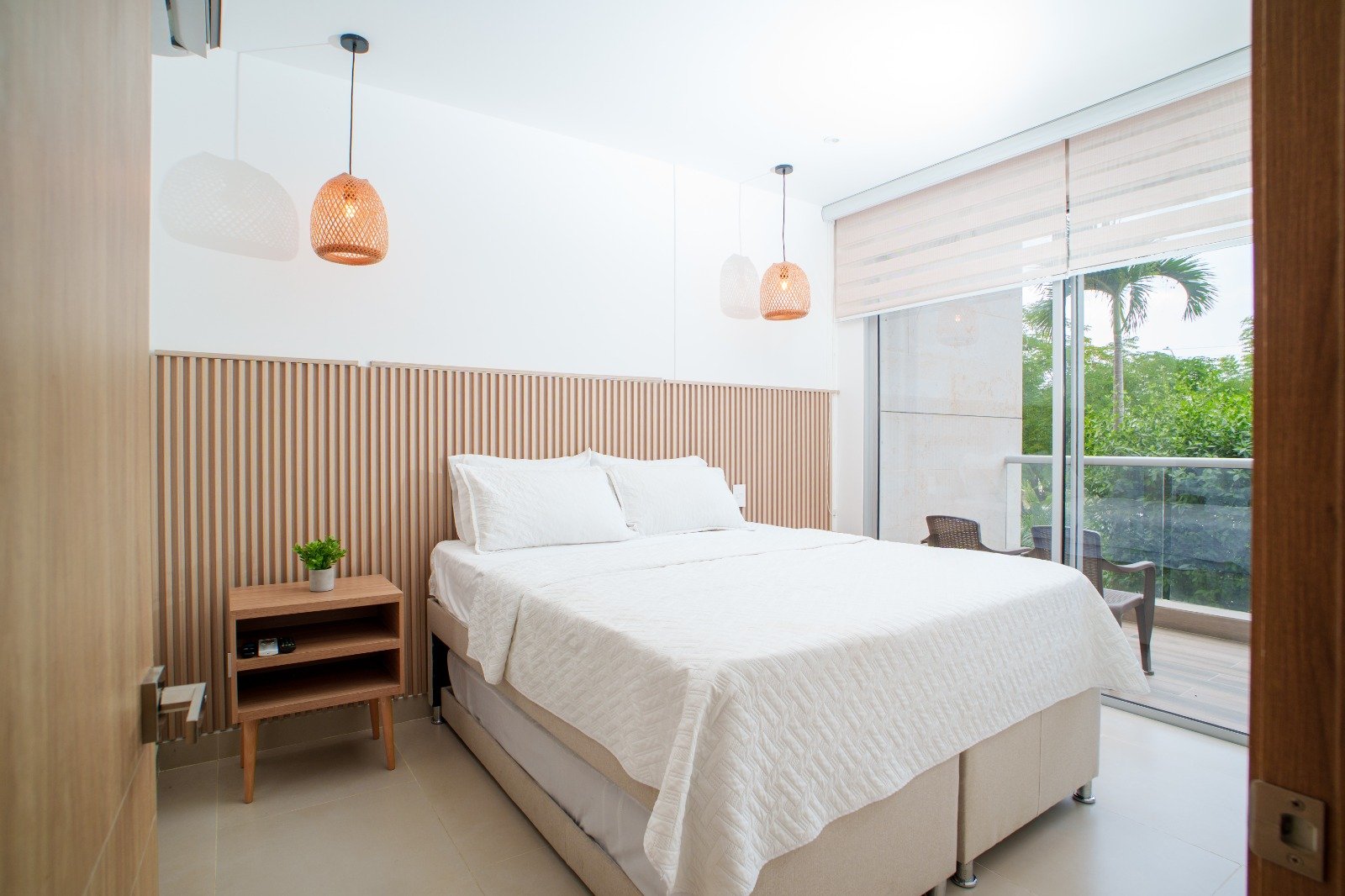 Bedroom with double bed